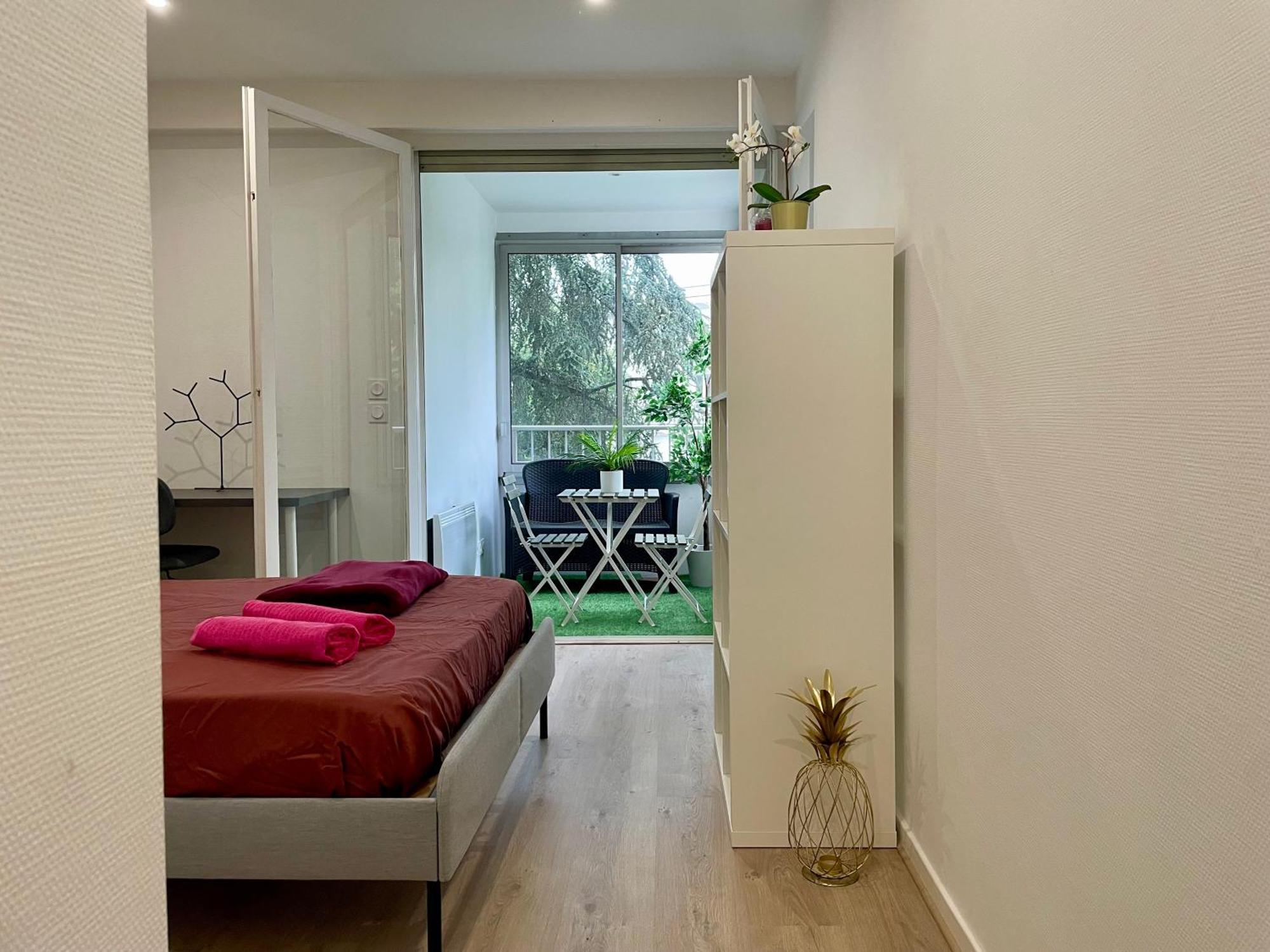 Bngo I Le Spacieux I 3 Chambres, 2 Salles De Bain, Parking Prive Gratuit, 8 Personnes, Vieux Lyon Hypercentre Eksteriør bilde