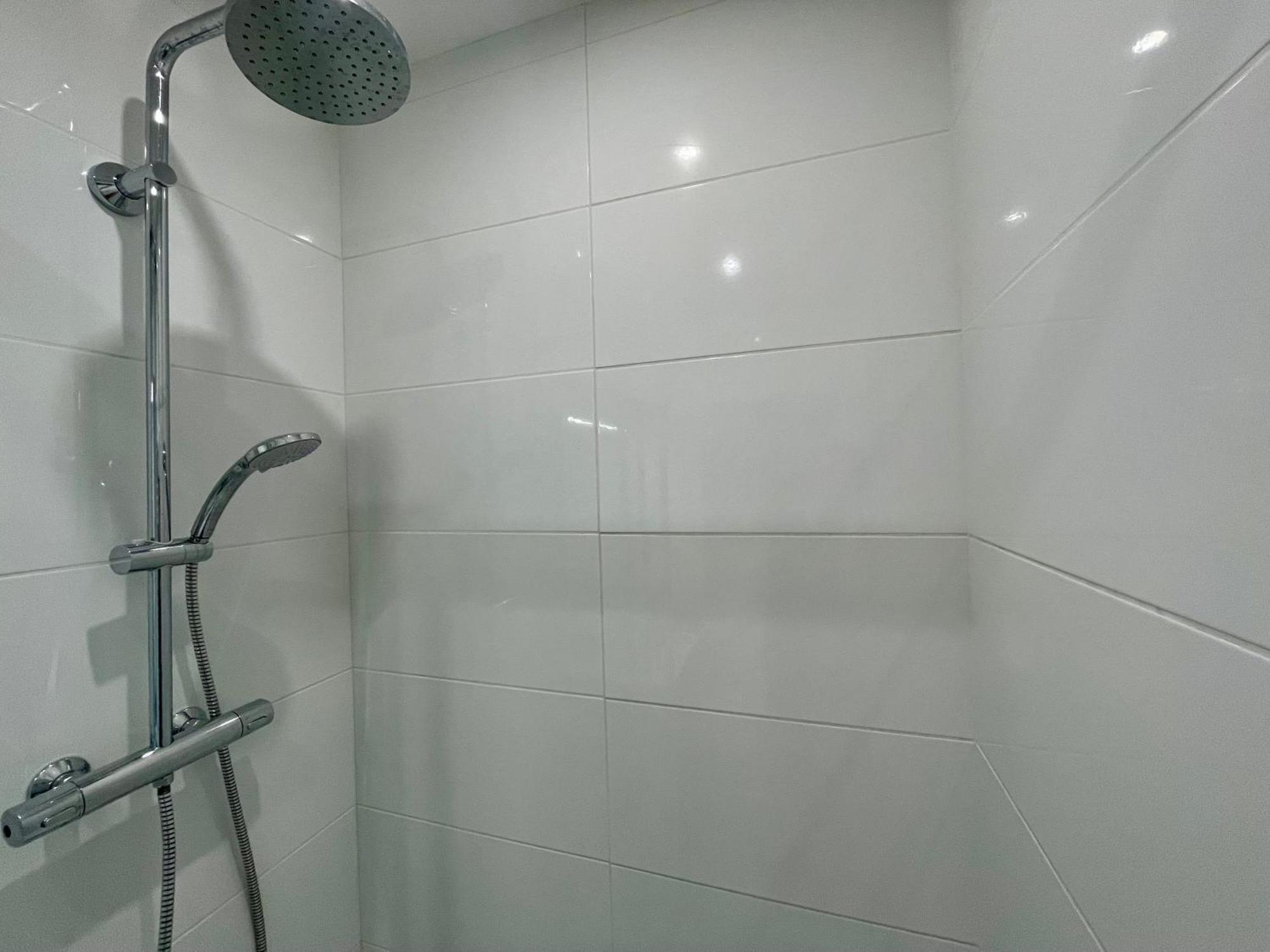 Bngo I Le Spacieux I 3 Chambres, 2 Salles De Bain, Parking Prive Gratuit, 8 Personnes, Vieux Lyon Hypercentre Eksteriør bilde