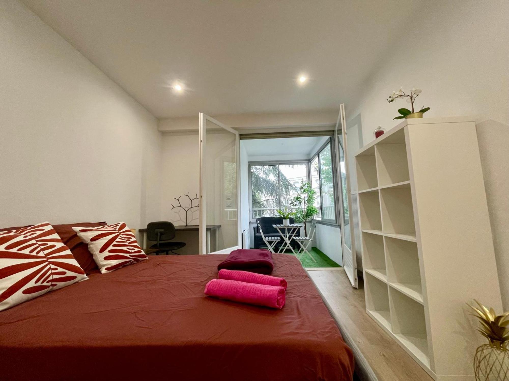Bngo I Le Spacieux I 3 Chambres, 2 Salles De Bain, Parking Prive Gratuit, 8 Personnes, Vieux Lyon Hypercentre Eksteriør bilde